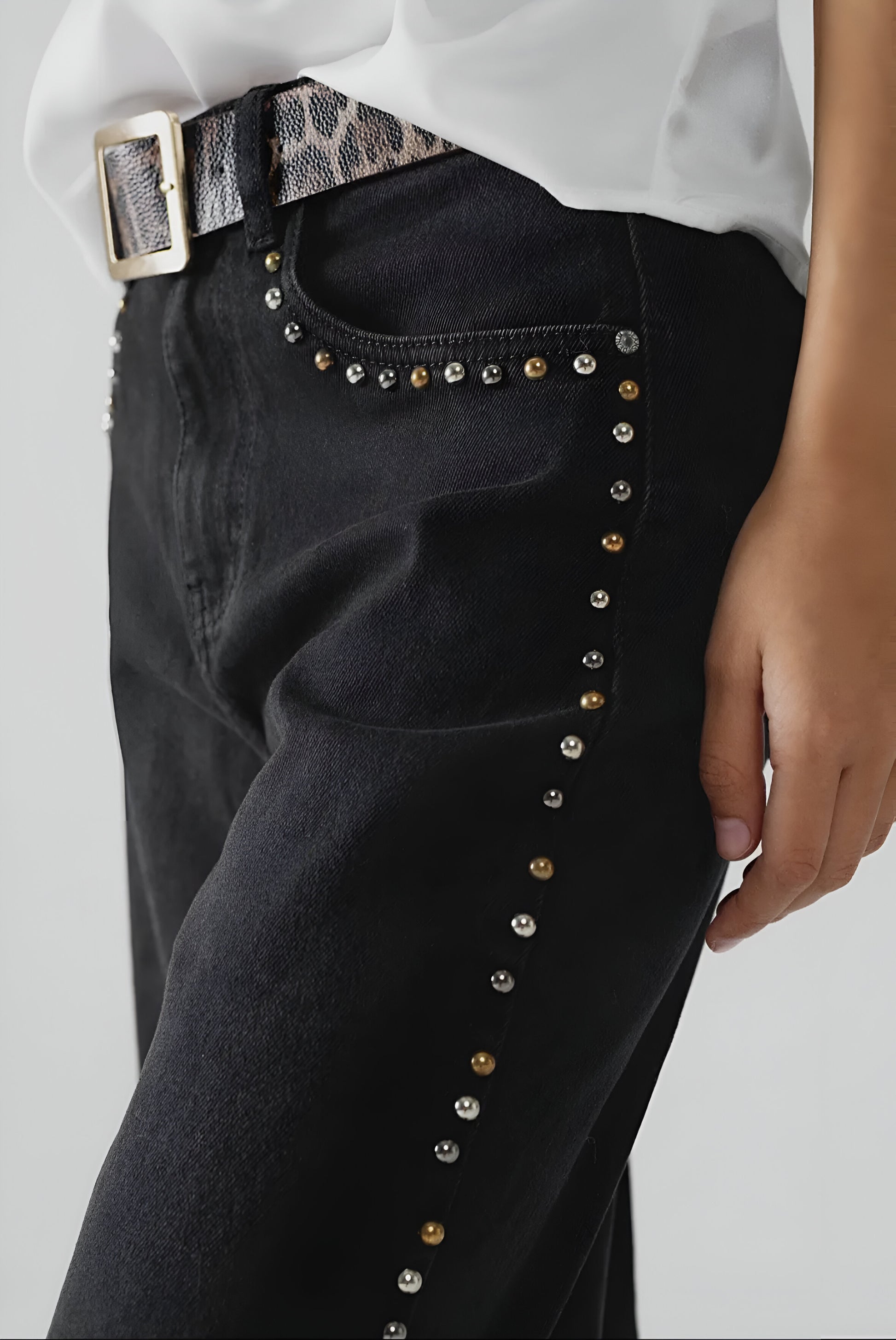 Straight Jeans with Stud Trim Details On the Sides in Black - Dana & Dekor 